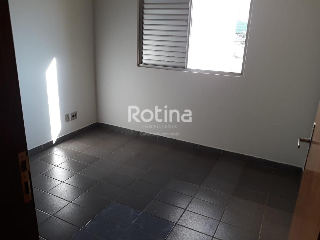 Apartamento para alugar, 2 quartos em Uberlândia no bairro Presidente Roosevelt no valor de R$ 1.000,00 - Rotina Imobiliária: 