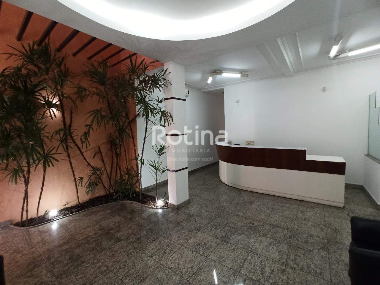 Sala para alugar, em Uberlândia no bairro Centro no valor de R$ 3.500,00 - Rotina Imobiliária: 