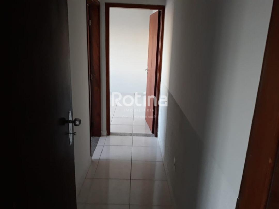Casa para alugar, 3 quartos em Uberlândia no bairro Osvaldo Rezende no valor de R$ 5.500,00 - Rotina Imobiliária: 