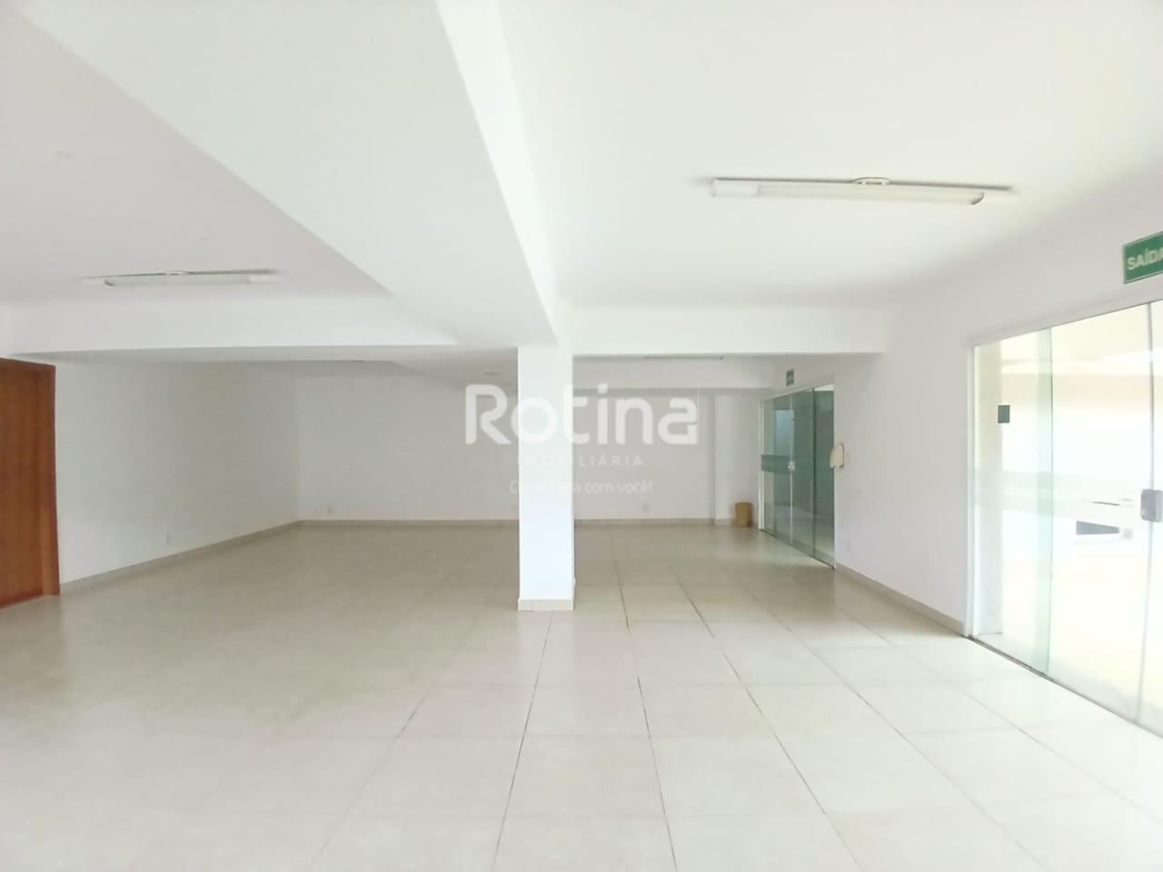 Apartamento para alugar, 3 quartos em Uberlândia no bairro Nossa Senhora Aparecida no valor de R$ 3.500,00 - Rotina Imobiliária: 