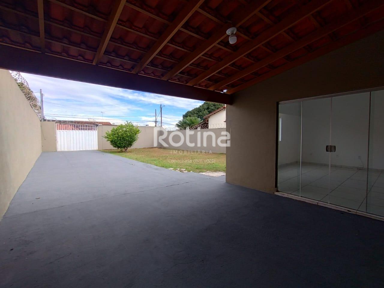 Casa para alugar, 3 quartos em Uberlândia no bairro Jardim Brasília no valor de R$ 2.500,00 - Rotina Imobiliária: 