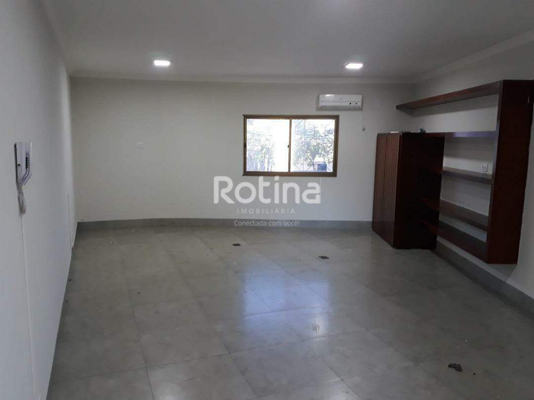 Sala para alugar, em Uberlândia no bairro Daniel Fonseca no valor de R$ 1.200,00 - Rotina Imobiliária: 