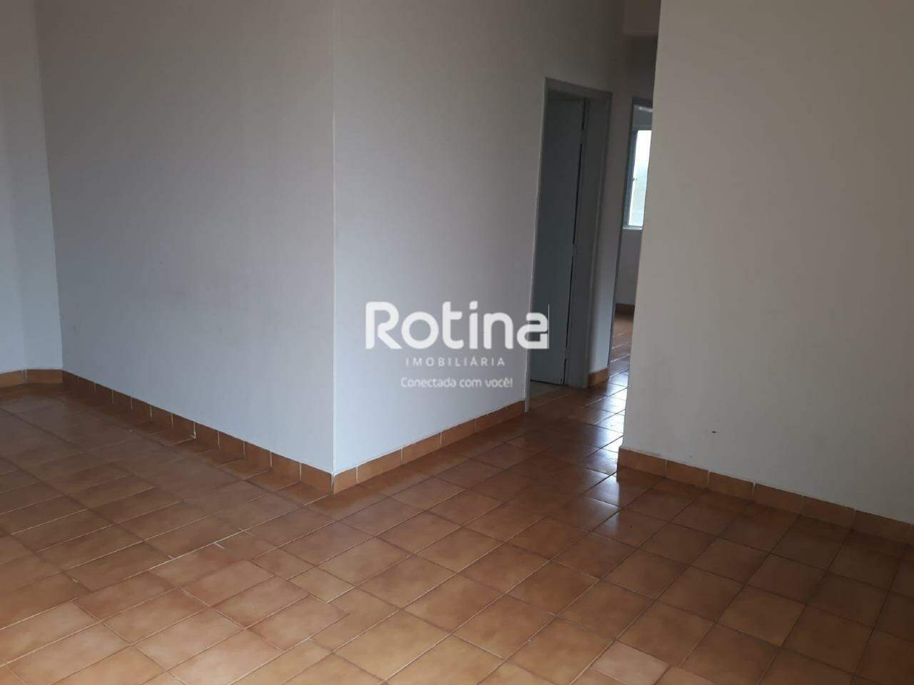 Apartamento para alugar, 2 quartos em Uberlândia no bairro Umuarama no valor de R$ 1.300,00 - Rotina Imobiliária: 