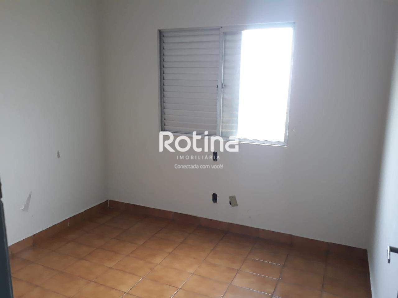 Apartamento para alugar, 2 quartos em Uberlândia no bairro Umuarama no valor de R$ 1.300,00 - Rotina Imobiliária: 