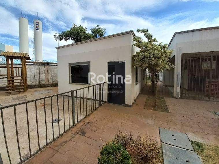 Apartamento para alugar, 2 quartos em Uberlândia no bairro Jardim Holanda no valor de R$ 1.050,00 - Rotina Imobiliária: 