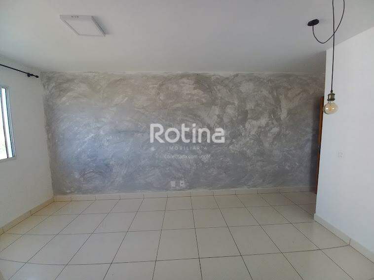 Apartamento para alugar, 2 quartos em Uberlândia no bairro Jardim Holanda no valor de R$ 850,00 - Rotina Imobiliária: 