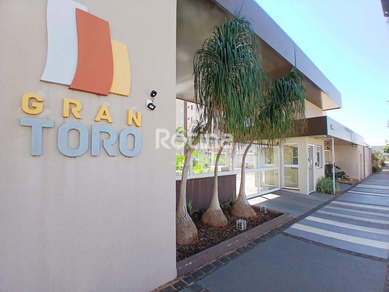 Apartamento para alugar, 2 quartos em Uberlândia no bairro Laranjeiras no valor de R$ 1.200,00 - Rotina Imobiliária: 