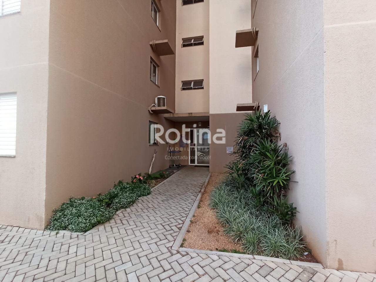 Apartamento para alugar, 2 quartos em Uberlândia no bairro Jardim Inconfidência no valor de R$ 1.400,00 - Rotina Imobiliária: 