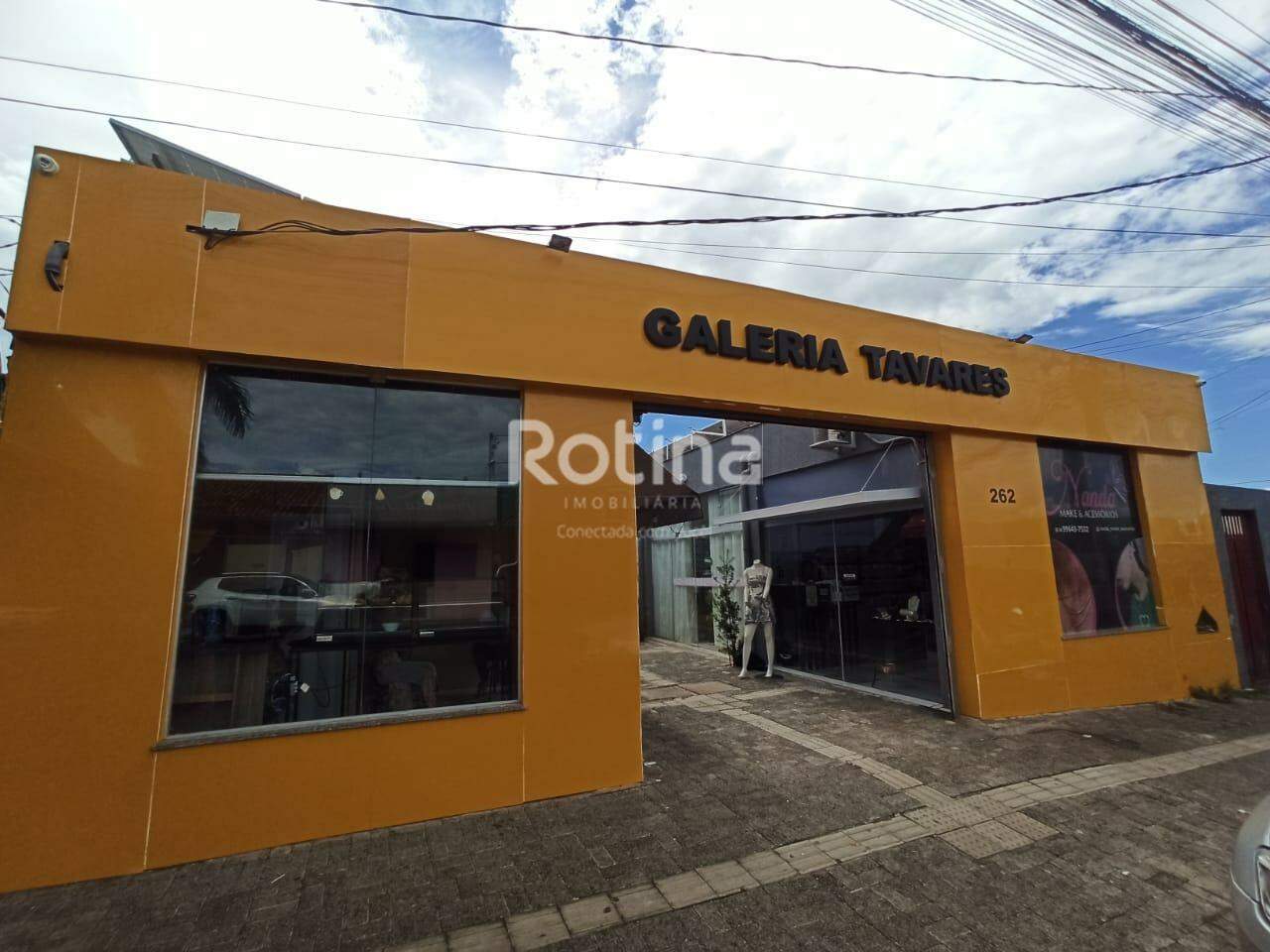 Loja para alugar, em Uberlândia no bairro Planalto no valor de R$ 1.200,00 - Rotina Imobiliária: 