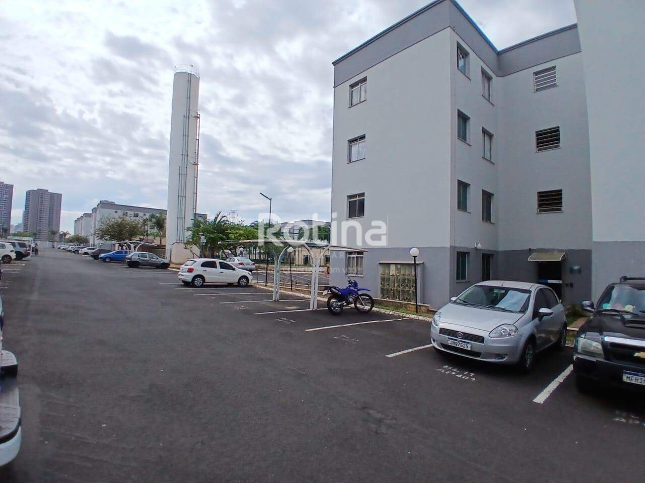 Apartamento para alugar, 2 quartos em Uberlândia no bairro Shopping Park no valor de R$ 1.000,00 - Rotina Imobiliária: 