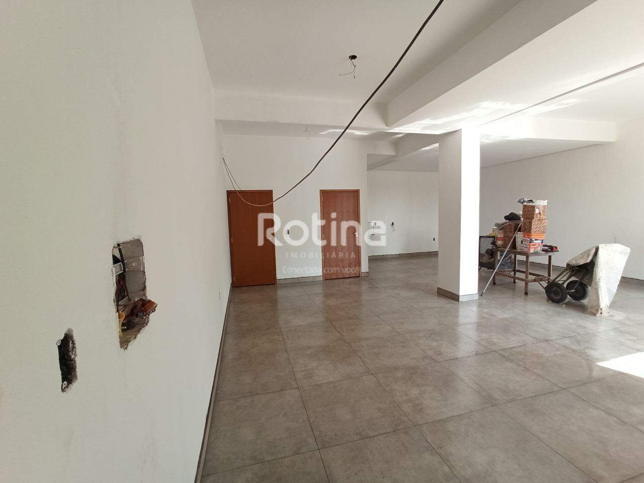 Loja para alugar, em Uberlândia no bairro Jardim Europa no valor de R$ 3.500,00 - Rotina Imobiliária: 