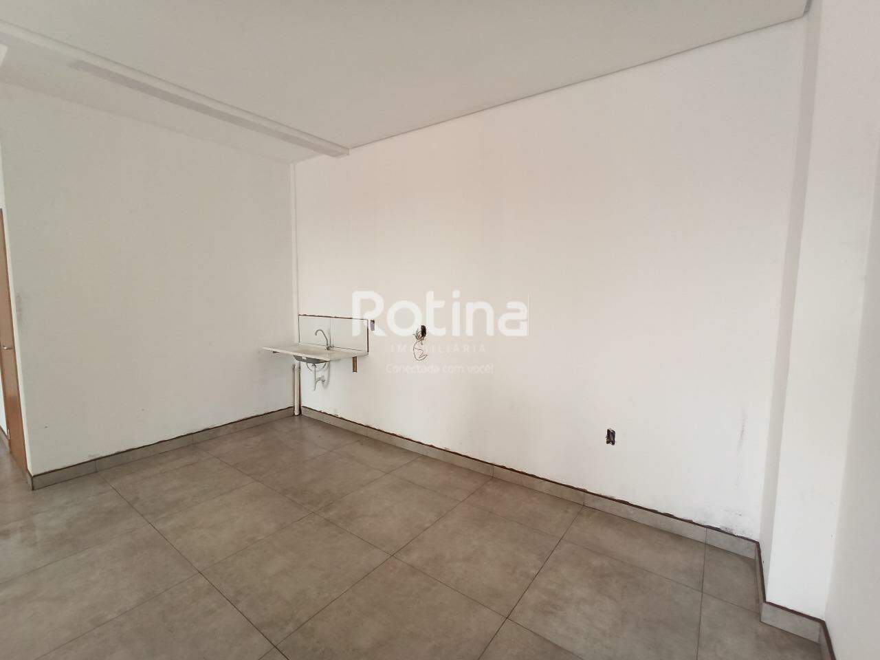 Loja para alugar, em Uberlândia no bairro Jardim Europa no valor de R$ 3.500,00 - Rotina Imobiliária: 