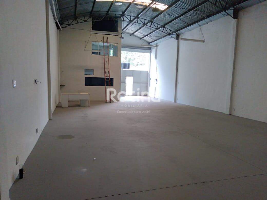 Galpão para alugar, em Uberlândia no bairro Brasil no valor de R$ 10.500,00 - Rotina Imobiliária: 