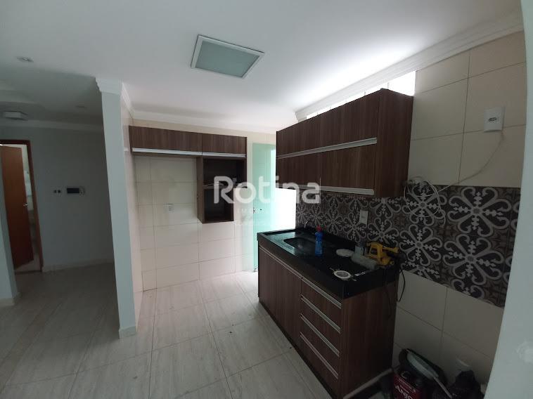 Casa para alugar, 2 quartos em Uberlândia no bairro Martins no valor de R$ 4.600,00 - Rotina Imobiliária: 