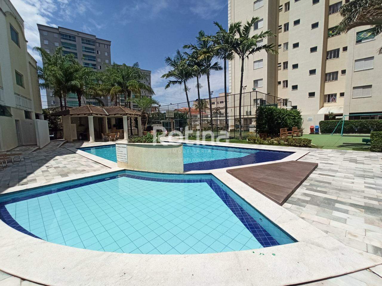 Apartamento para alugar, 2 quartos em Uberlândia no bairro Santa Mônica no valor de R$ 3.000,00 - Rotina Imobiliária: 