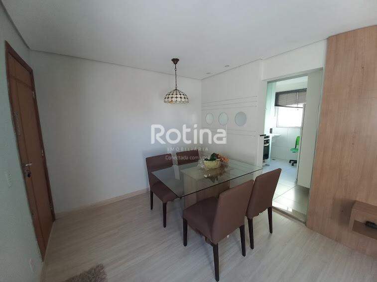 Apartamento para alugar, 3 quartos em Uberlândia no bairro Martins no valor de R$ 1.600,00 - Rotina Imobiliária: 