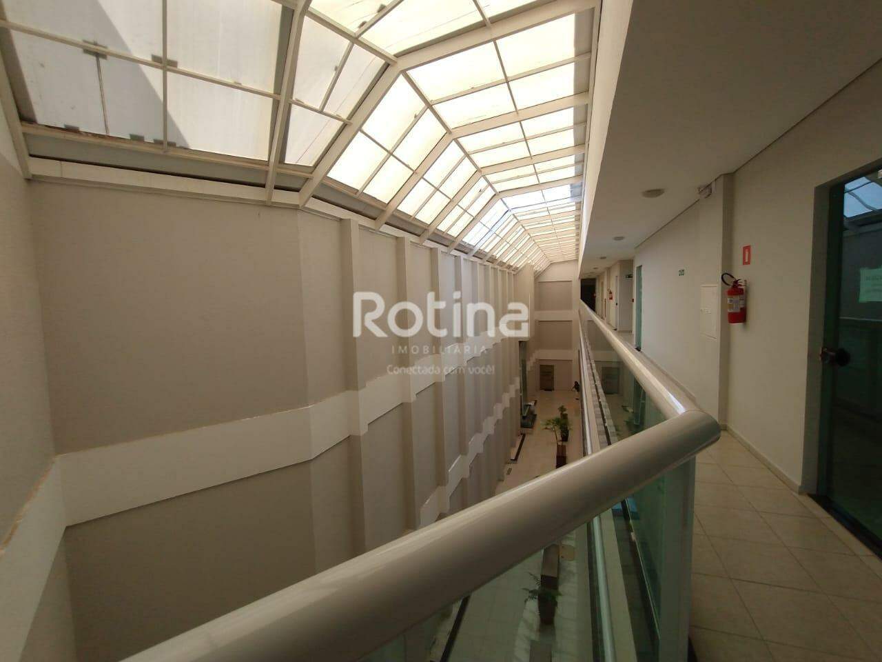 Sala para alugar, 2 quartos em Uberlândia no bairro Tibery no valor de R$ 2.200,00 - Rotina Imobiliária: 