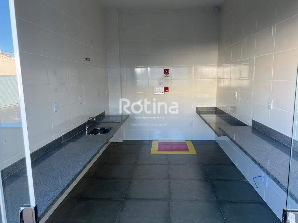 Galpão para alugar, em Uberlândia no bairro Minas Gerais no valor de R$ 32.000,00 - Rotina Imobiliária: 