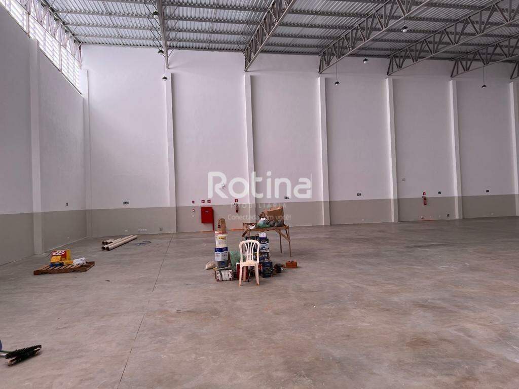 Galpão para alugar, em Uberlândia no bairro Minas Gerais no valor de R$ 32.000,00 - Rotina Imobiliária: 