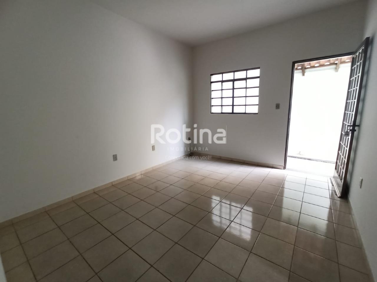 Casa para alugar, 2 quartos em Uberlândia no bairro Custódio Pereira no valor de R$ 1.100,00 - Rotina Imobiliária: 