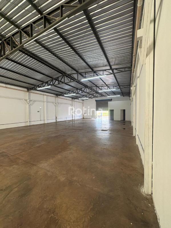 Galpão para alugar, em Uberlândia no bairro Shopping Park no valor de R$ 5.000,00 - Rotina Imobiliária: 