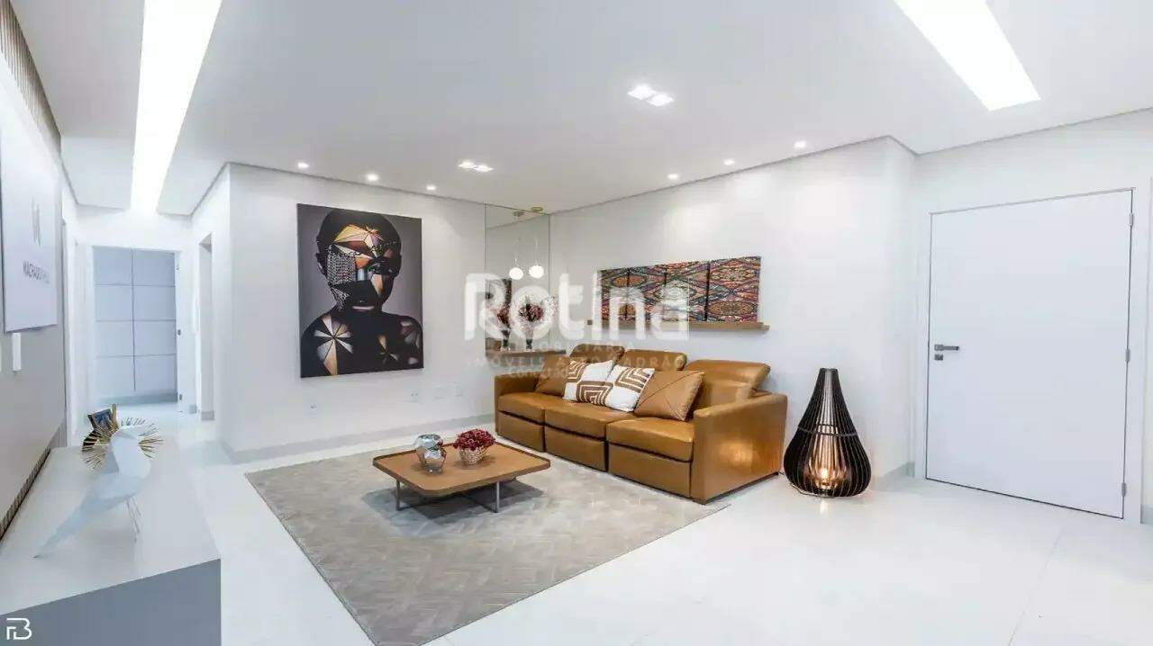 Apartamento à venda, 3 quartos em Uberlândia no bairro Santa Mônica no valor de R$ 805.000,00 - Rotina Imobiliária: 