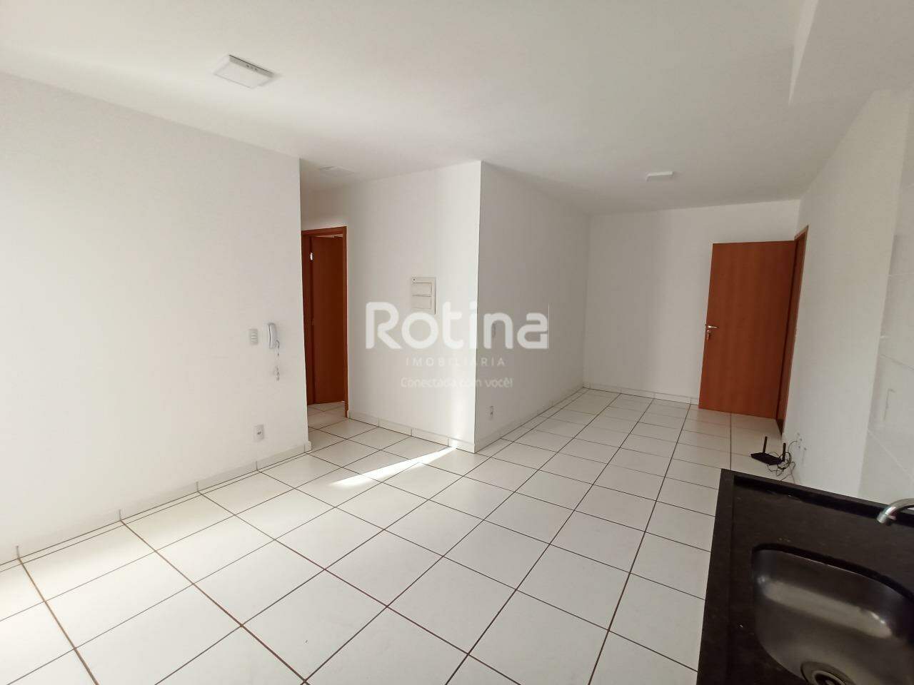 Apartamento para alugar, 2 quartos em Uberlândia no bairro Jardim Brasília no valor de R$ 950,00 - Rotina Imobiliária: 