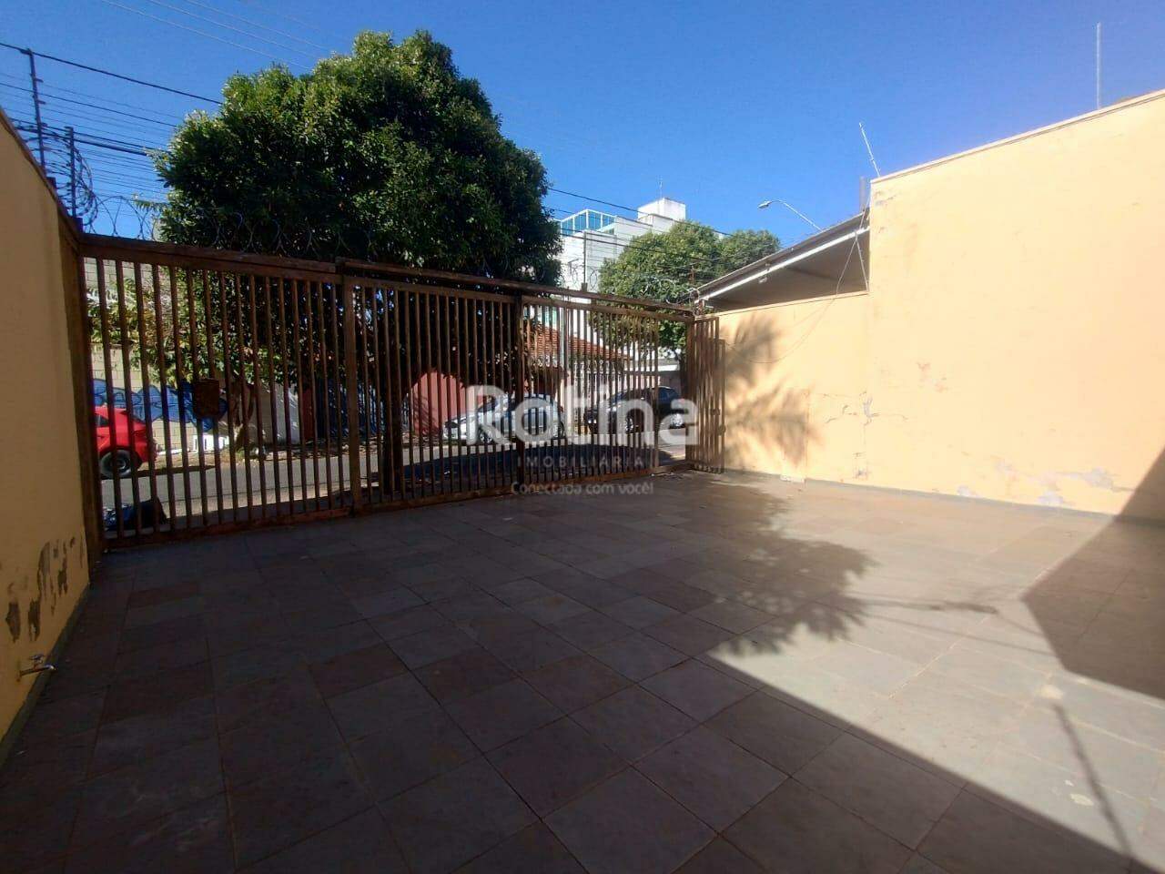 Casa para alugar, 2 quartos em Uberlândia no bairro Martins no valor de R$ 1.600,00 - Rotina Imobiliária: 