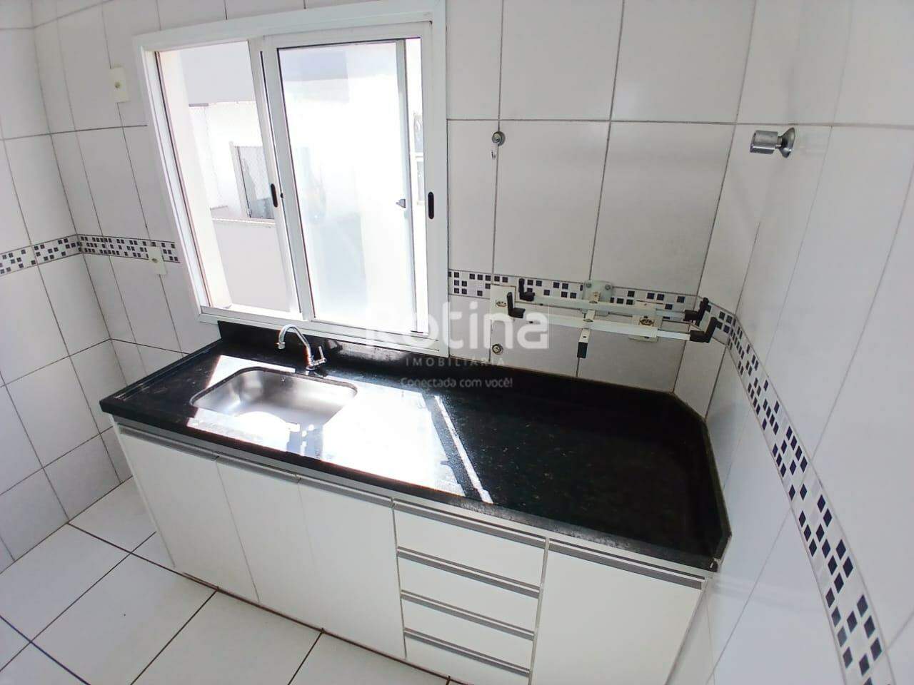 Apartamento para alugar, 2 quartos em Uberlândia no bairro Santa Mônica no valor de R$ 1.950,00 - Rotina Imobiliária: 