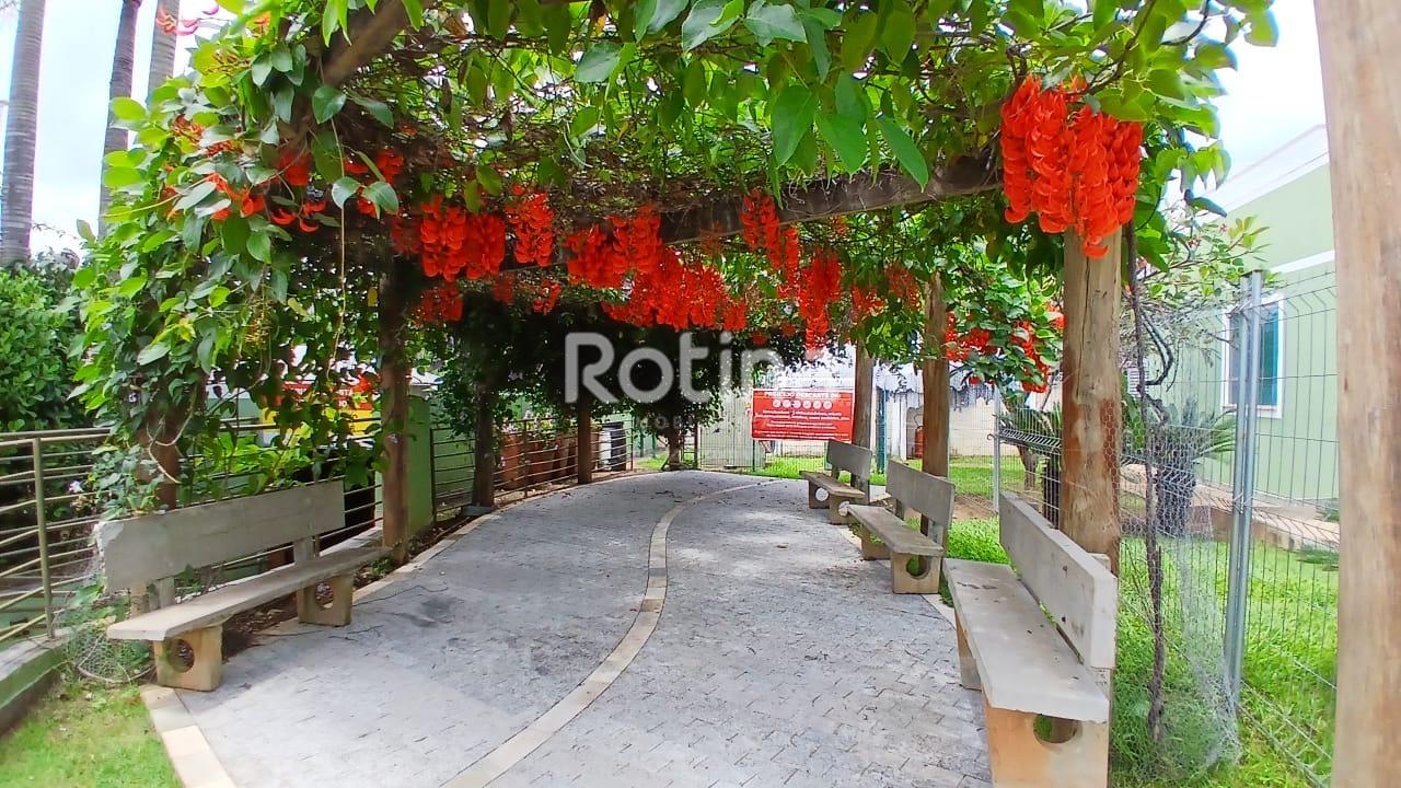 Apartamento para alugar, 2 quartos em Uberlândia no bairro Shopping Park no valor de R$ 950,00 - Rotina Imobiliária: 