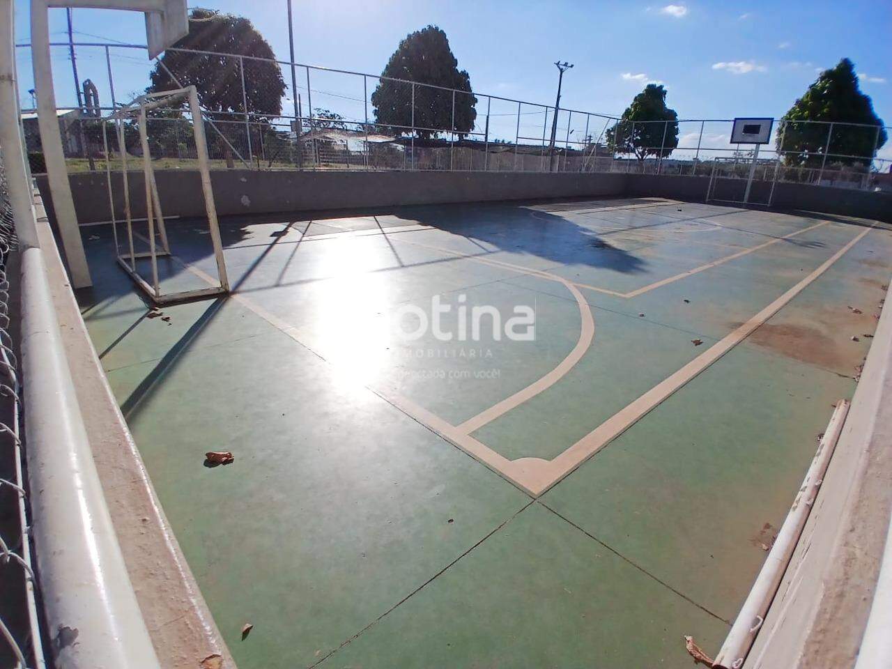 Apartamento para alugar, 2 quartos em Uberlândia no bairro Mansour no valor de R$ 750,00 - Rotina Imobiliária: 