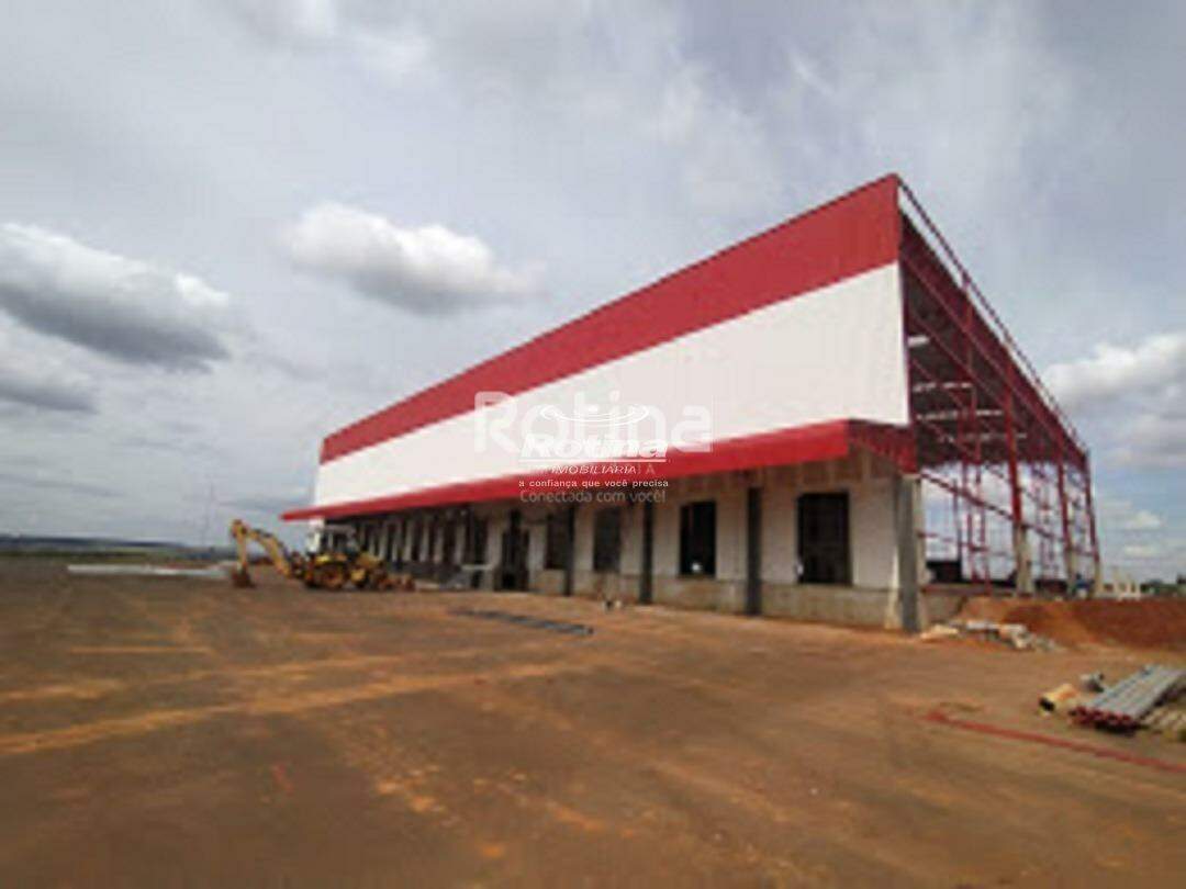 Galpão para alugar, em Uberlândia no bairro Distrito Industrial no valor de R$ 25.000,00 - Rotina Imobiliária: 