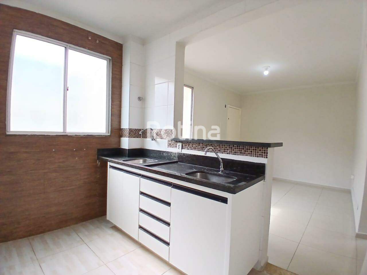 Apartamento para alugar, 2 quartos em Uberlândia no bairro Shopping Park no valor de R$ 900,00 - Rotina Imobiliária: 