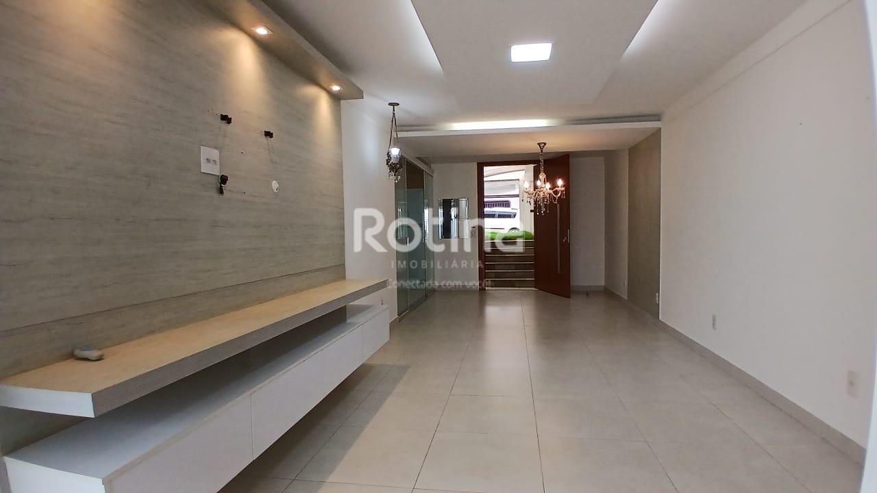 Casa para alugar, 3 quartos em Uberlândia no bairro Tabajaras no valor de R$ 6.500,00 - Rotina Imobiliária: 
