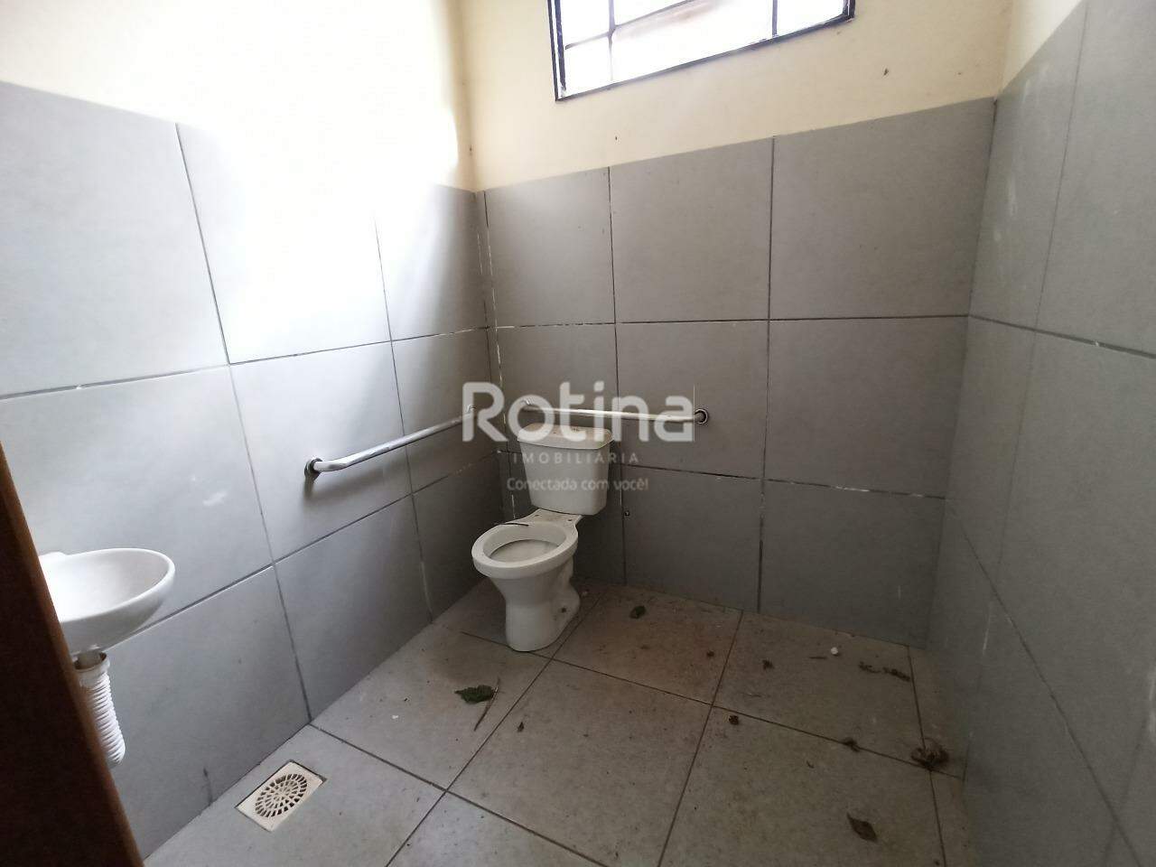 Galpão para alugar, em Uberlândia no bairro Dona Zulmira no valor de R$ 5.000,00 - Rotina Imobiliária: 