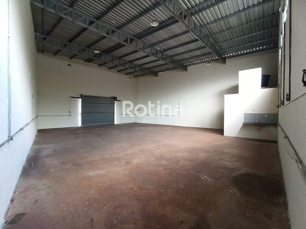 Galpão para alugar, em Uberlândia no bairro Dona Zulmira no valor de R$ 5.000,00 - Rotina Imobiliária: 