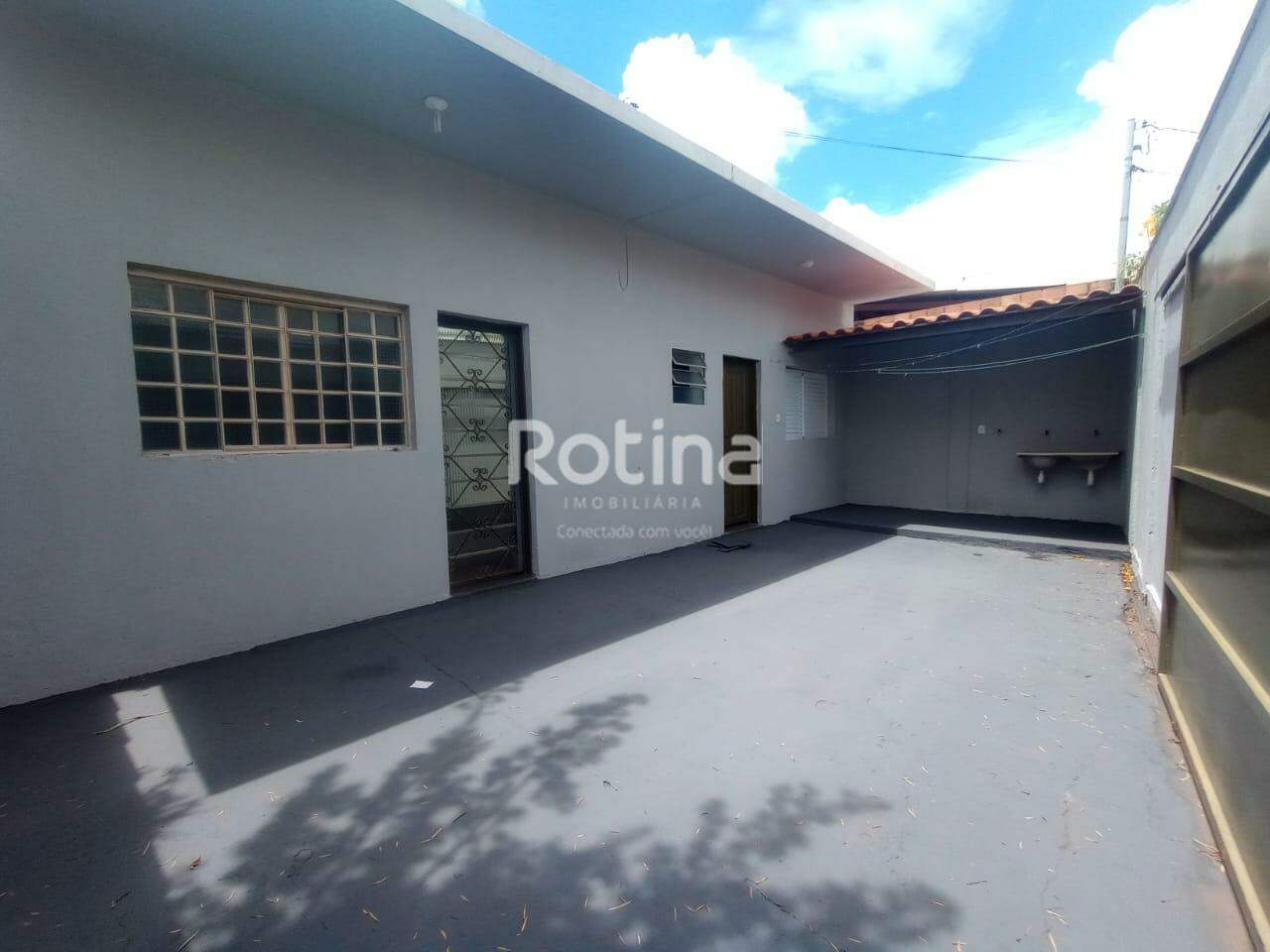 Casa para alugar, 3 quartos em Uberlândia no bairro Jardim Europa no valor de R$ 1.400,00 - Rotina Imobiliária: 