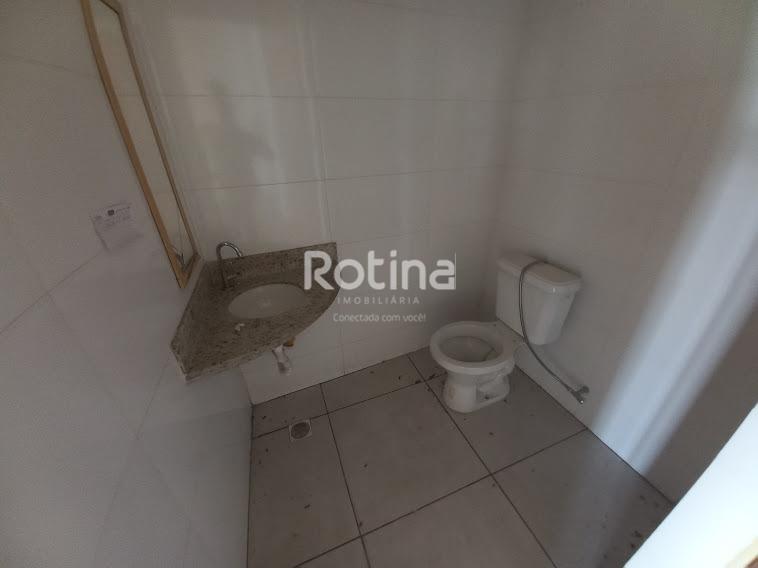 Loja para alugar, em Uberlândia no bairro Luizote de Freitas no valor de R$ 2.300,00 - Rotina Imobiliária: 