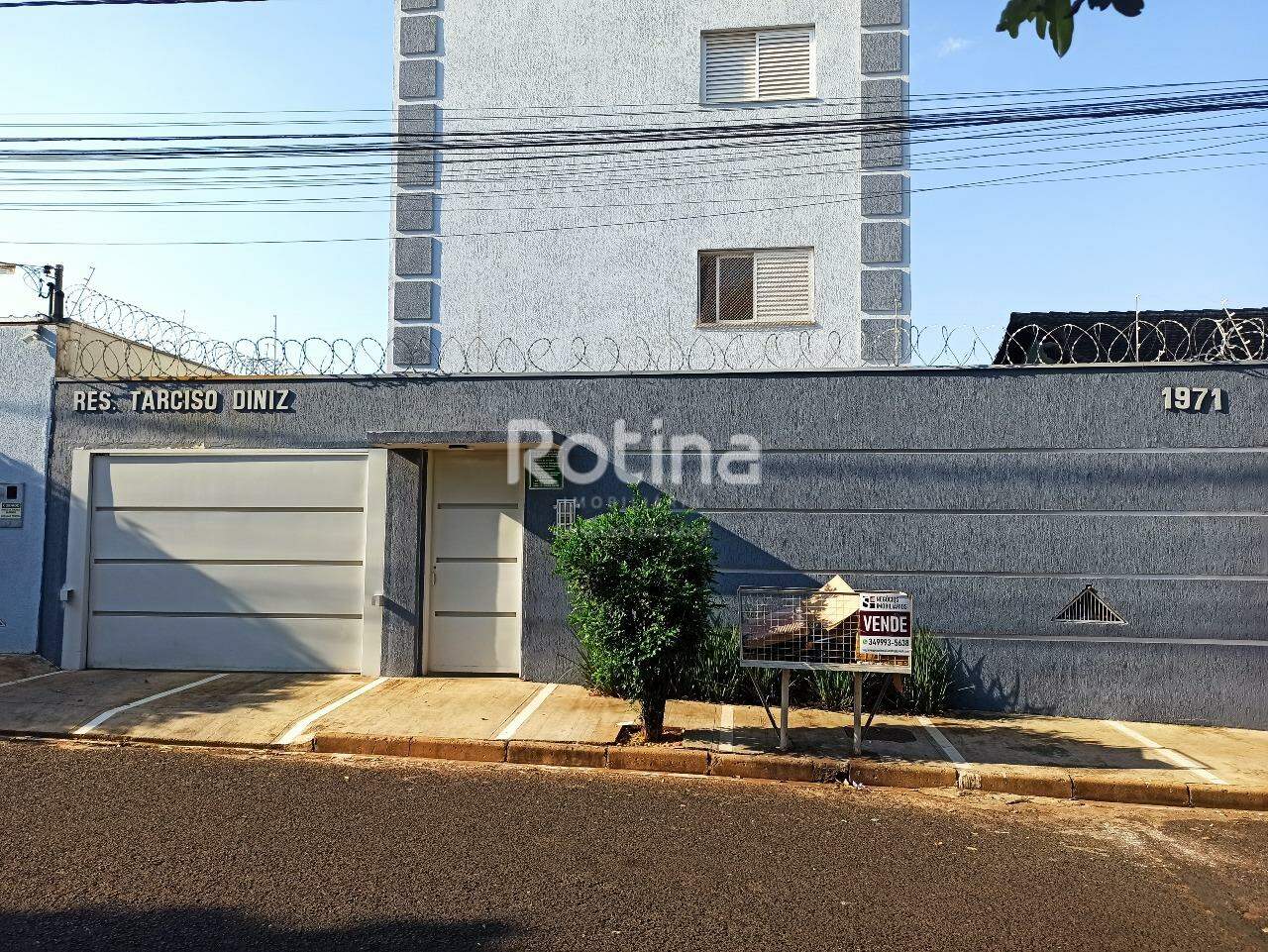 Apartamento para alugar, 2 quartos em Uberlândia no bairro Umuarama no valor de R$ 1.980,00 - Rotina Imobiliária: 