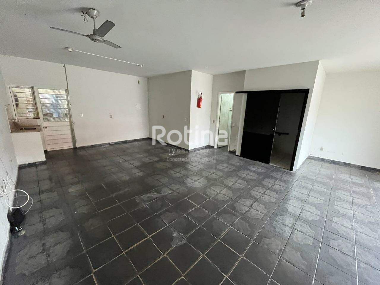 Loja para alugar, em Uberlândia no bairro Santa Mônica no valor de R$ 1.600,00 - Rotina Imobiliária: 
