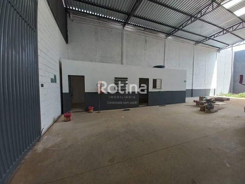 Galpão para alugar, em Uberlândia no bairro Dona Zulmira no valor de R$ 7.000,00 - Rotina Imobiliária: 