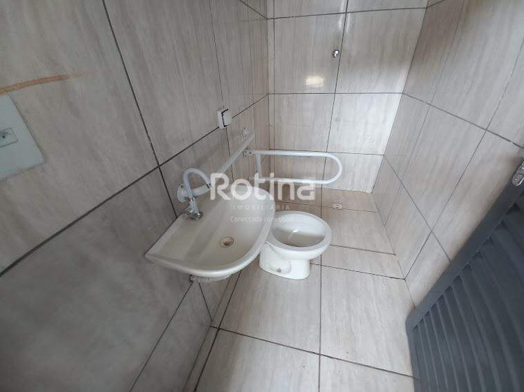 Galpão para alugar, em Uberlândia no bairro Dona Zulmira no valor de R$ 7.000,00 - Rotina Imobiliária: 
