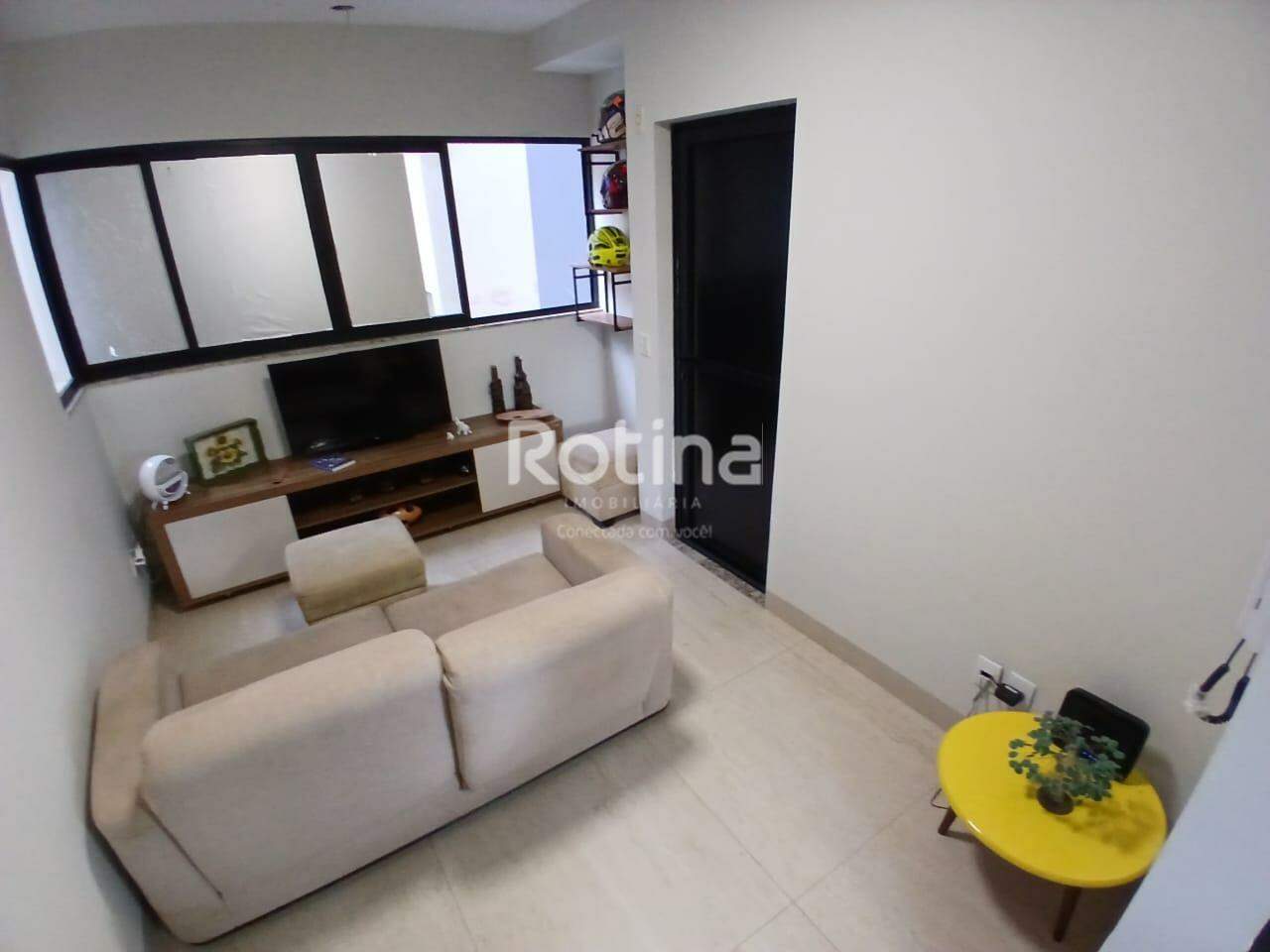 Apartamento para alugar, 2 quartos em Uberlândia no bairro Umuarama no valor de R$ 2.150,00 - Rotina Imobiliária: 