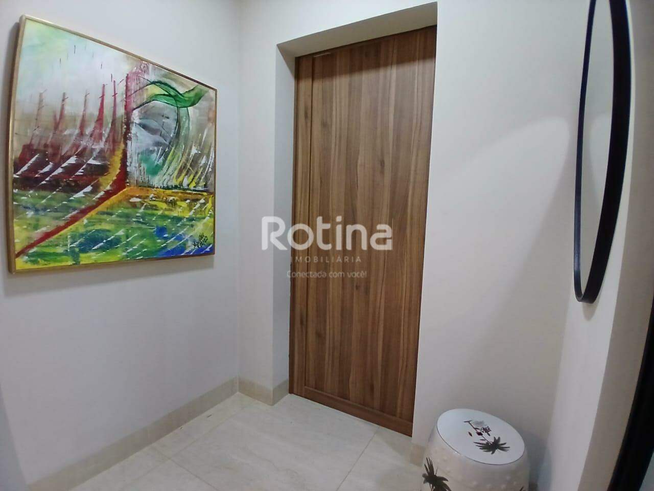 Apartamento para alugar, 2 quartos em Uberlândia no bairro Umuarama no valor de R$ 2.750,00 - Rotina Imobiliária: 