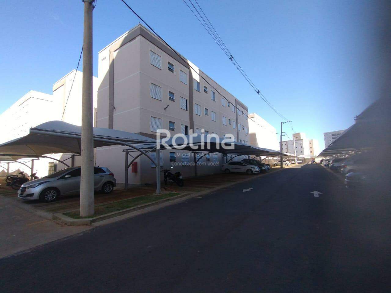 Apartamento para alugar, 2 quartos em Uberlândia no bairro Grand Ville no valor de R$ 1.200,00 - Rotina Imobiliária: 