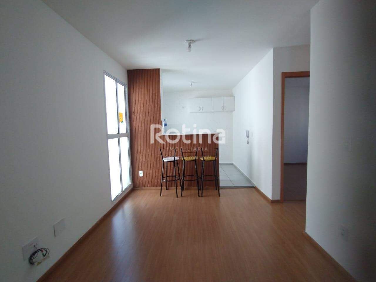 Apartamento para alugar, 2 quartos em Uberlândia no bairro Grand Ville no valor de R$ 1.200,00 - Rotina Imobiliária: 
