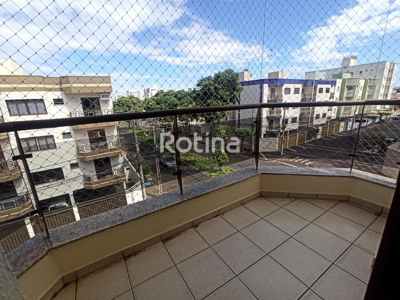 Apartamento para alugar, 3 quartos em Uberlândia no bairro Santa Mônica no valor de R$ 2.000,00 - Rotina Imobiliária: 