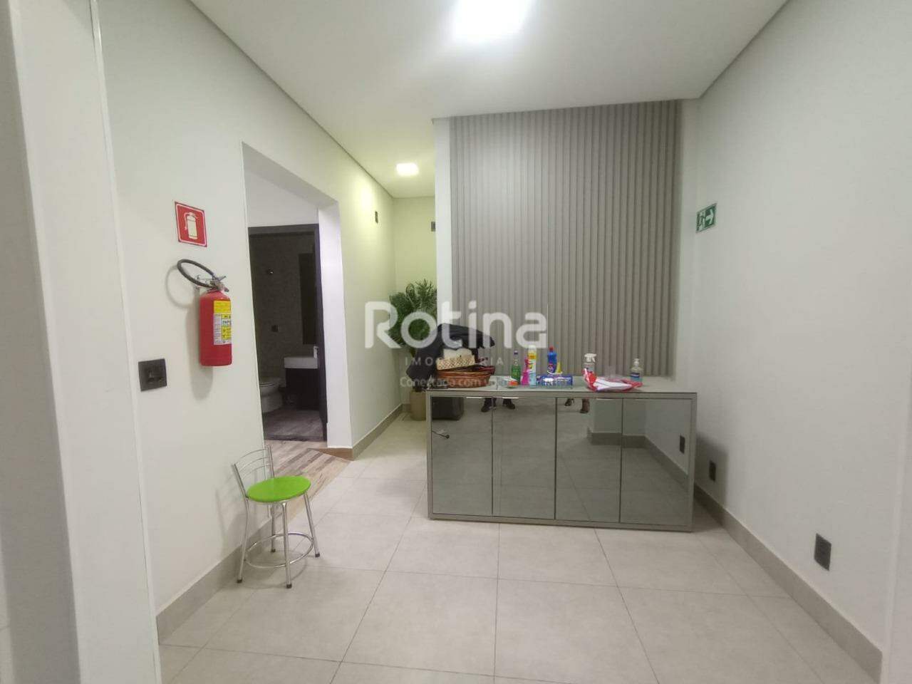 Loja para alugar, em Uberlândia no bairro Nossa Senhora Aparecida no valor de R$ 15.000,00 - Rotina Imobiliária: 