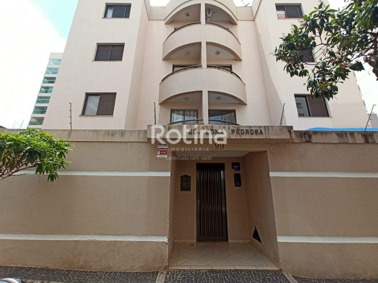 Apartamento para alugar, 2 quartos em Uberlândia no bairro Patrimônio no valor de R$ 1.800,00 - Rotina Imobiliária: 