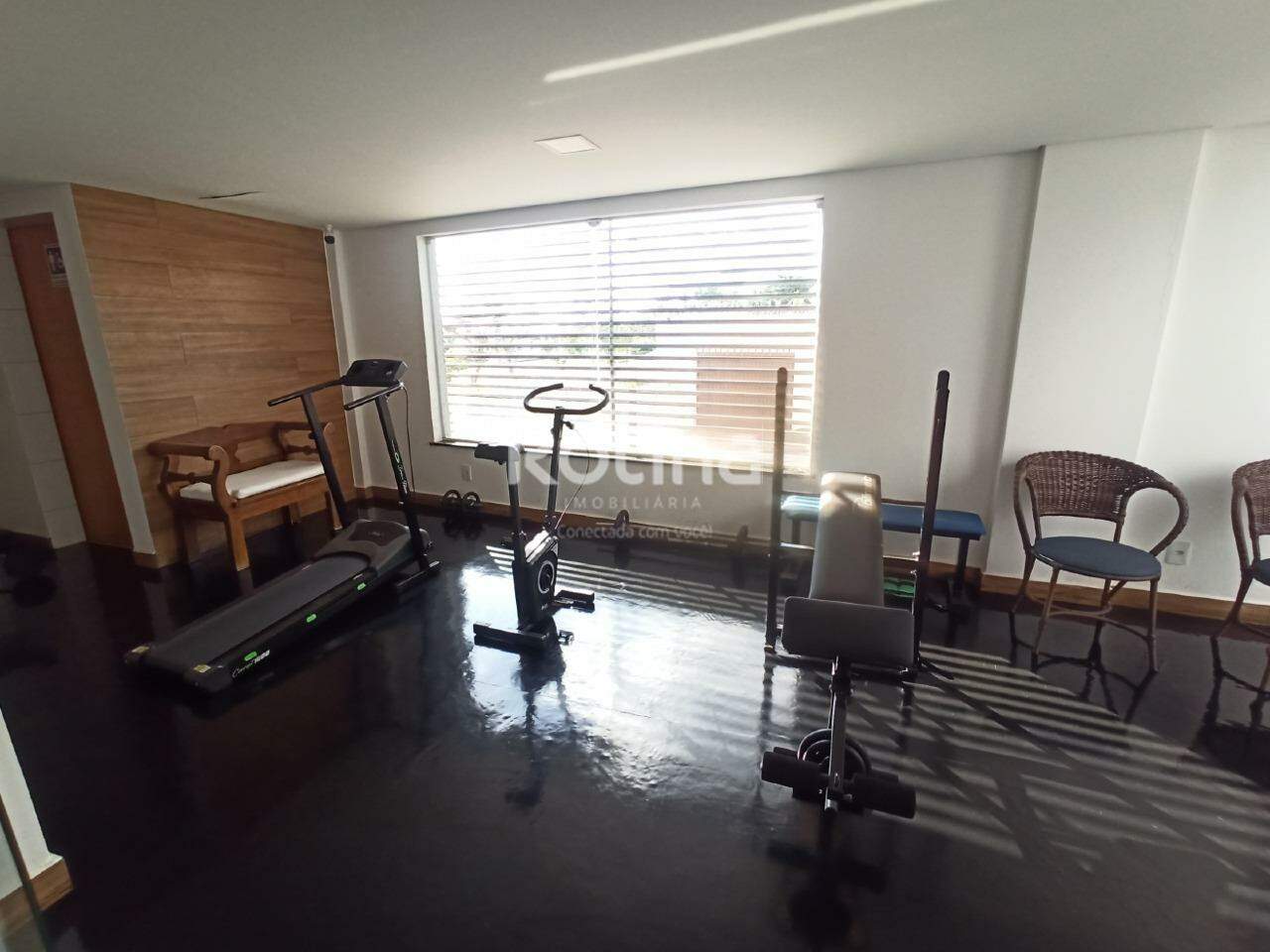 Apartamento para alugar, 2 quartos em Uberlândia no bairro Aclimação no valor de R$ 1.600,00 - Rotina Imobiliária: 